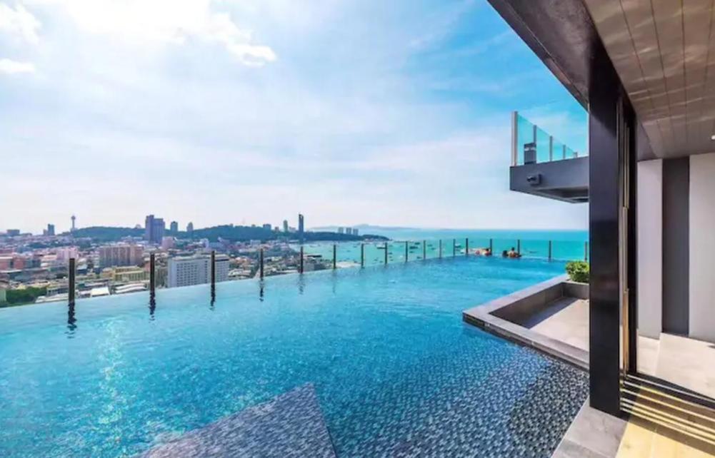 The Base Quiet King-bed With Infinity Pool & Free Netflix! Apartemen *